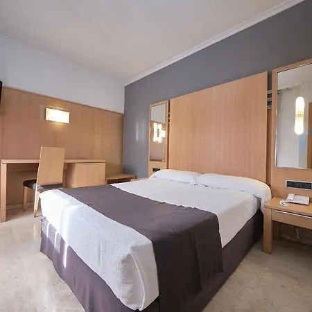 Faro Salazon Hotel 3*