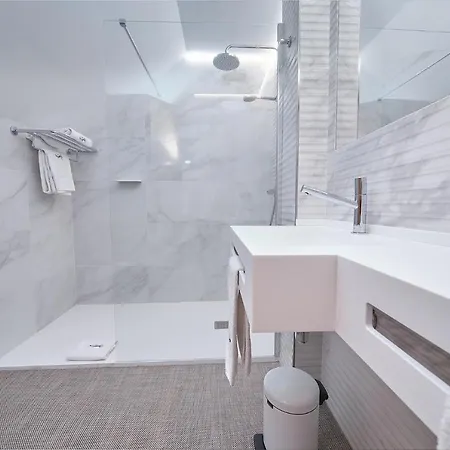 Faro Salazon Hotel 3*