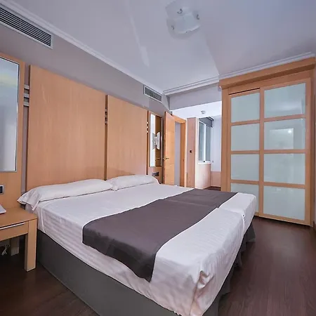 Hotel Faro Salazon