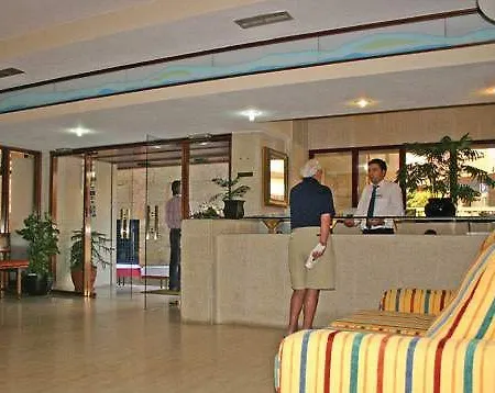 Faro Salazón Hotel