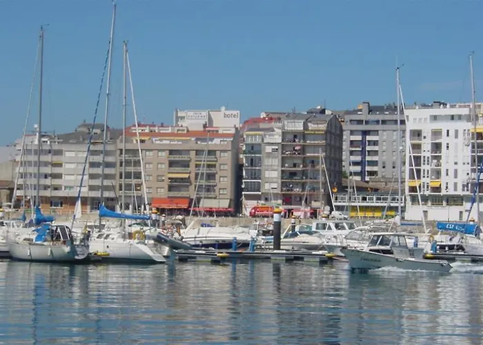 Hotel Faro Salazon 3*